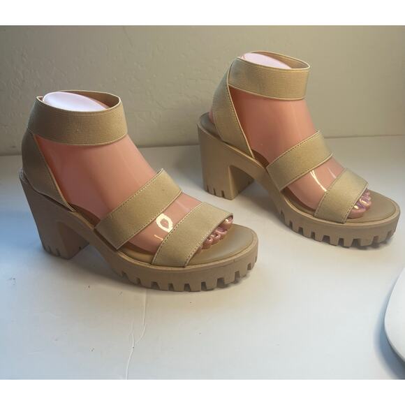 UNIONBAY Lucca Beige Elastic Straps Platform Lug Sole Platform Sandals Size 8 - Picture 2 of 11
